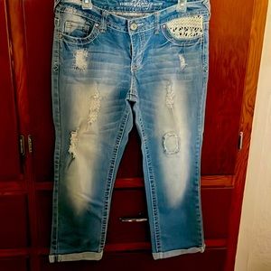 Premium Vanity Collection Stone Washed & Lace Crops.